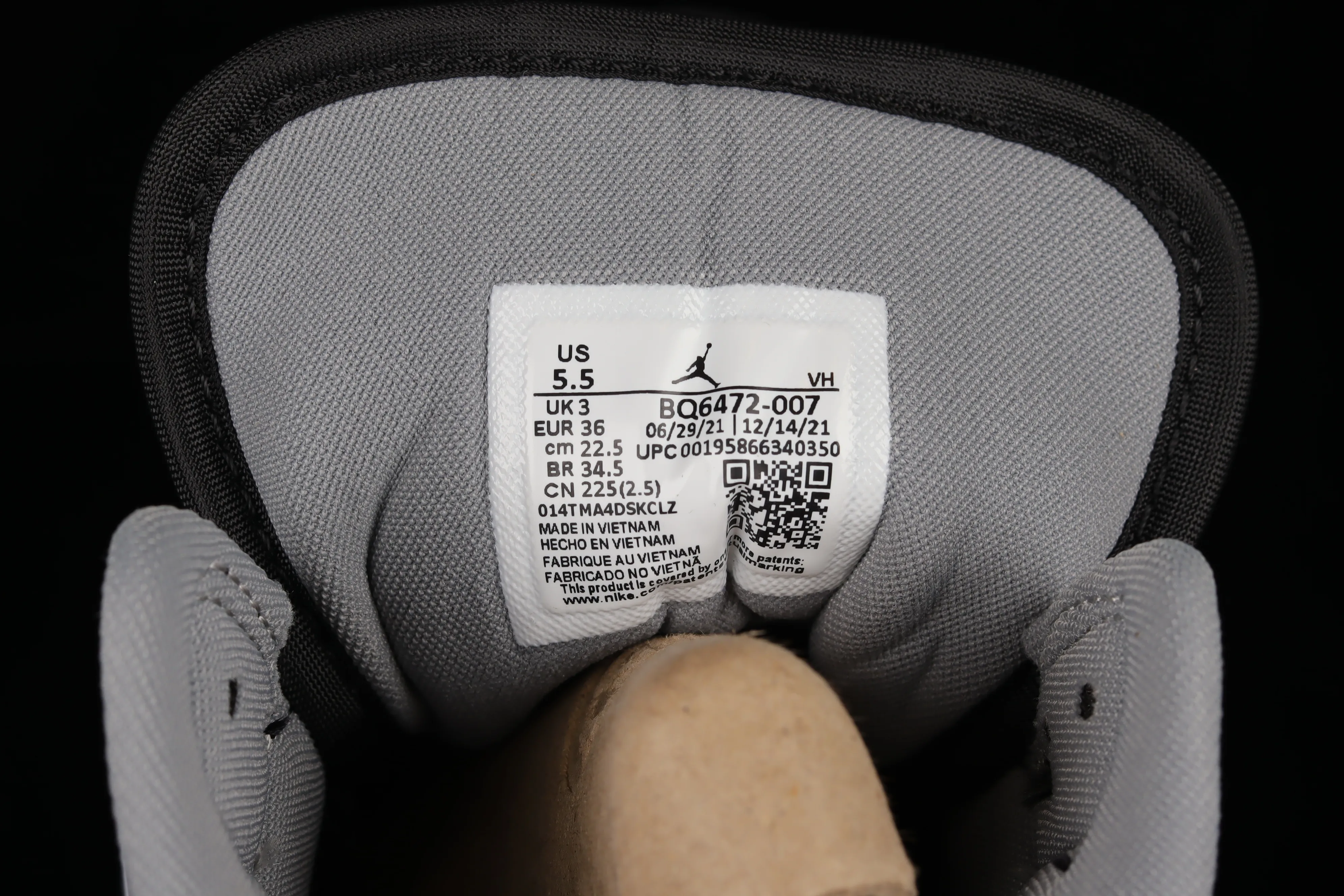 All categories Air Jordan Jordan series basketball shoes Air Jordan 1 Mid G version pure original Air Jordan 1 Mid SE AJ1 Joe 1 small shadow gray mid-top retro basketball shoes BQ6472-007